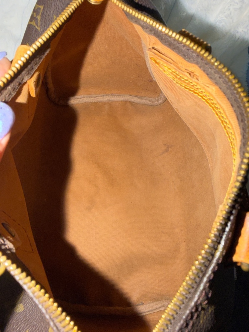 Louis Vuitton Speedy 25 Monogram - Picture 8 of 10